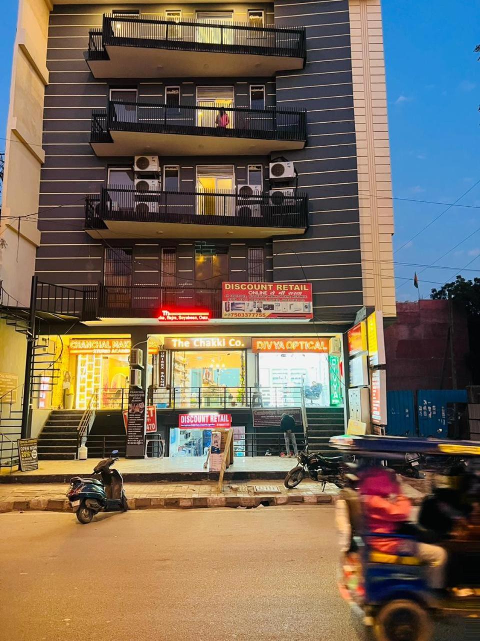 Hotel Riverb New Delhi Exterior photo